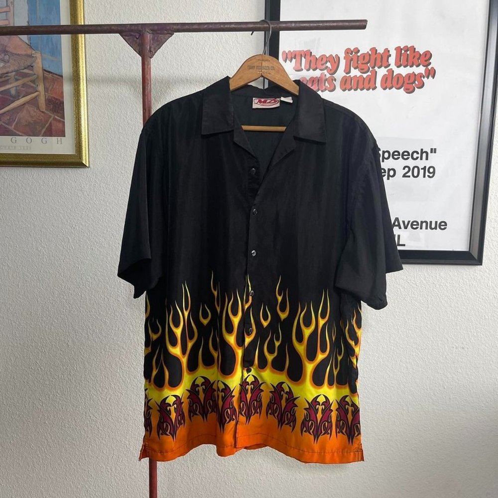 Vintage Y2K 2000s Flames Short Sleeve Oversized Button Up Shirt